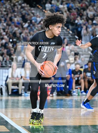 Thumbnail 2 in Curtis vs. Olympia (WIAA 4A Final) photogallery.