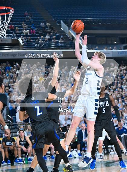 Thumbnail 3 in Curtis vs. Olympia (WIAA 4A Final) photogallery.