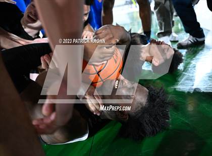 Thumbnail 2 in Curtis vs. Olympia (WIAA 4A Final) photogallery.
