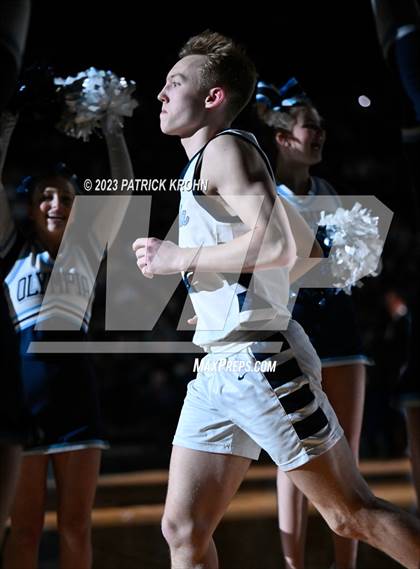 Thumbnail 2 in Curtis vs. Olympia (WIAA 4A Final) photogallery.