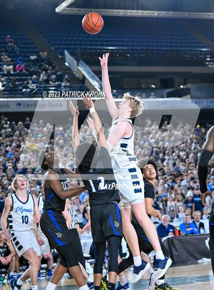 Thumbnail 1 in Curtis vs. Olympia (WIAA 4A Final) photogallery.