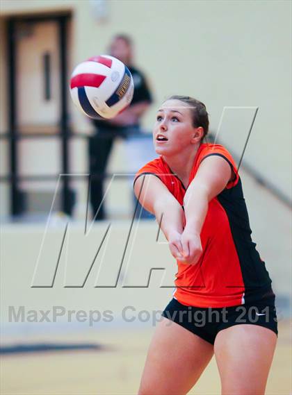 Thumbnail 3 in Birdville vs Haltom (EMS-ISD Tournament) photogallery.