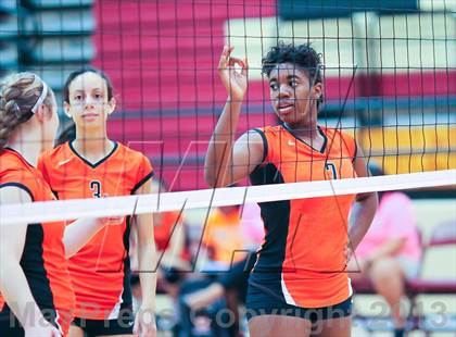 Thumbnail 1 in Birdville vs Haltom (EMS-ISD Tournament) photogallery.