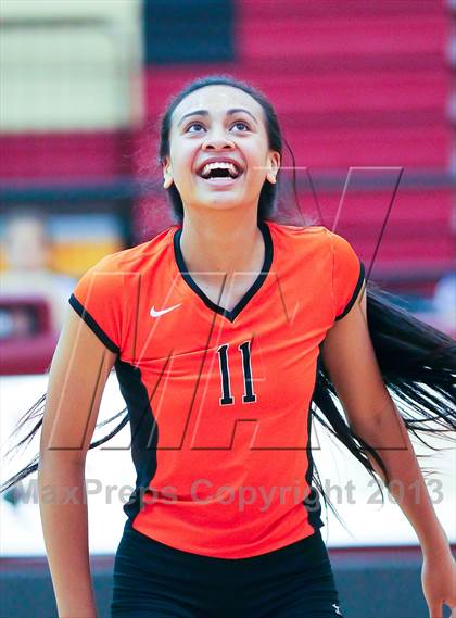 Thumbnail 3 in Birdville vs Haltom (EMS-ISD Tournament) photogallery.