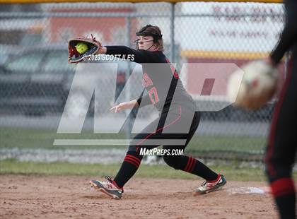 Thumbnail 1 in Circleville @ Berne Union photogallery.