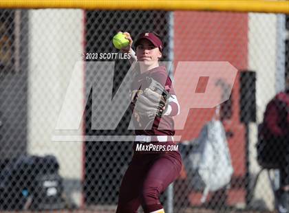 Thumbnail 1 in Circleville @ Berne Union photogallery.