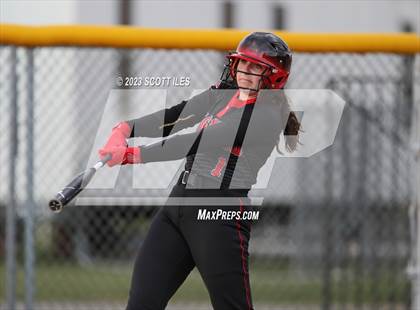 Thumbnail 2 in Circleville @ Berne Union photogallery.