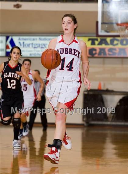 Thumbnail 1 in Aubrey @ Slaton (Fantasy of Lights Tournament) photogallery.