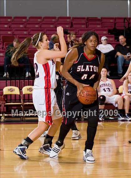 Thumbnail 1 in Aubrey @ Slaton (Fantasy of Lights Tournament) photogallery.