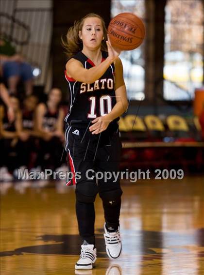 Thumbnail 2 in Aubrey @ Slaton (Fantasy of Lights Tournament) photogallery.