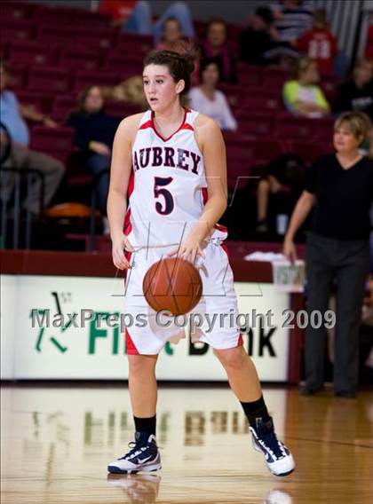 Thumbnail 3 in Aubrey @ Slaton (Fantasy of Lights Tournament) photogallery.