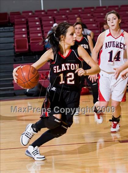 Thumbnail 1 in Aubrey @ Slaton (Fantasy of Lights Tournament) photogallery.