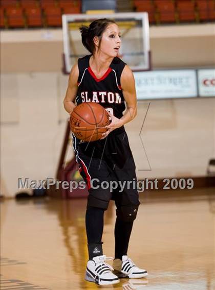 Thumbnail 2 in Aubrey @ Slaton (Fantasy of Lights Tournament) photogallery.