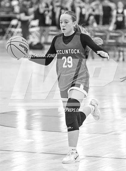 Thumbnail 2 in McClintock vs. Thousand Oaks (Section 7) photogallery.