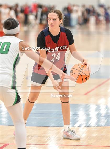 Thumbnail 1 in McClintock vs. Thousand Oaks (Section 7) photogallery.