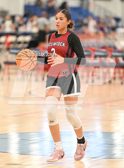 Thumbnail 3 in McClintock vs. Thousand Oaks (Section 7) photogallery.