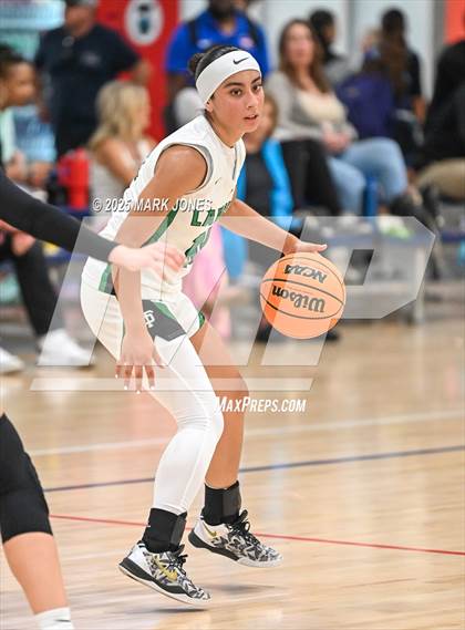 Thumbnail 1 in McClintock vs. Thousand Oaks (Section 7) photogallery.