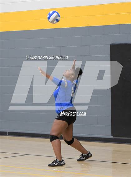 Thumbnail 3 in Leading Edge Academy vs. Carl Hayden (Epic Tourneys Volleyball Invite) photogallery.