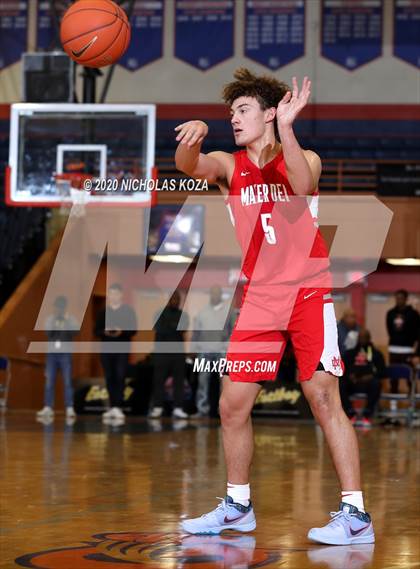 Thumbnail 1 in Sheldon vs. Mater Dei (Tarkanian Classic) photogallery.