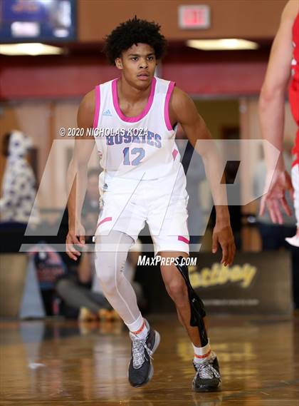 Thumbnail 1 in Sheldon vs. Mater Dei (Tarkanian Classic) photogallery.