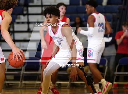Thumbnail 2 in Sheldon vs. Mater Dei (Tarkanian Classic) photogallery.