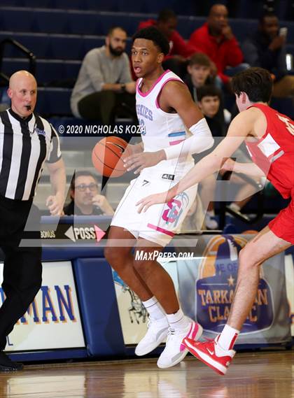 Thumbnail 1 in Sheldon vs. Mater Dei (Tarkanian Classic) photogallery.