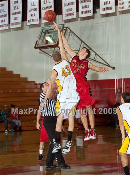 Thumbnail 2 in Palm Desert vs. San Pedro (Palm Springs Winter Classic) photogallery.