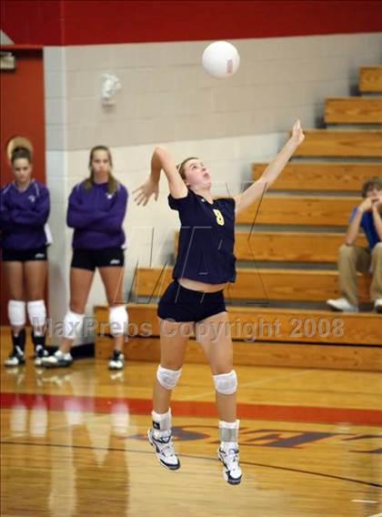 Thumbnail 1 in Highland Park vs Dawson (Nike Volleyball Classic) photogallery.
