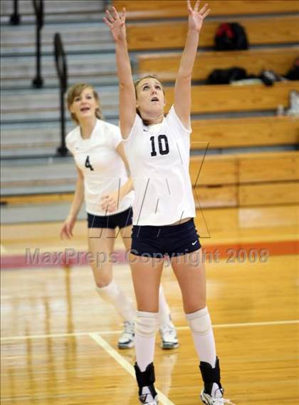 Thumbnail 2 in Highland Park vs Dawson (Nike Volleyball Classic) photogallery.