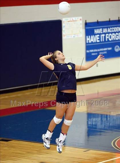 Thumbnail 3 in Highland Park vs Dawson (Nike Volleyball Classic) photogallery.