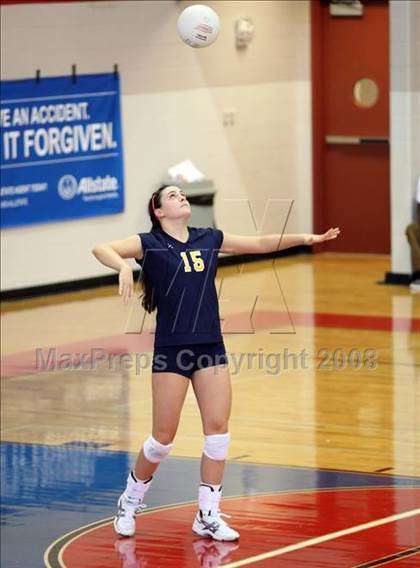 Thumbnail 3 in Highland Park vs Dawson (Nike Volleyball Classic) photogallery.