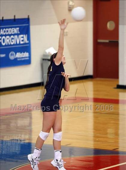 Thumbnail 3 in Highland Park vs Dawson (Nike Volleyball Classic) photogallery.