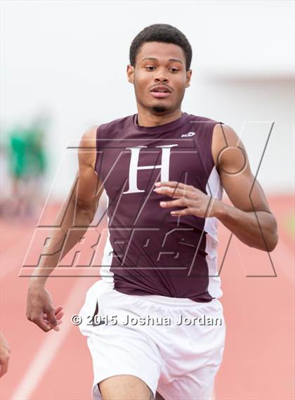 Thumbnail 2 in UIL 5A District Meet (Boys Events) photogallery.