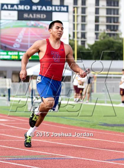 Thumbnail 2 in UIL 5A District Meet (Boys Events) photogallery.