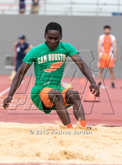 Thumbnail 2 in UIL 5A District Meet (Boys Events) photogallery.