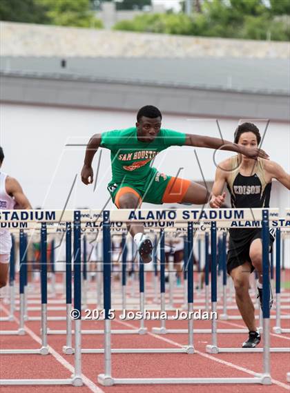 Thumbnail 1 in UIL 5A District Meet (Boys Events) photogallery.