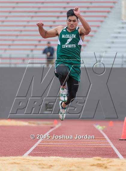Thumbnail 3 in UIL 5A District Meet (Boys Events) photogallery.