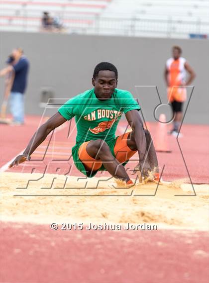 Thumbnail 2 in UIL 5A District Meet (Boys Events) photogallery.
