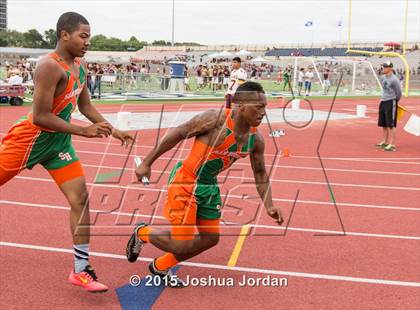 Thumbnail 3 in UIL 5A District Meet (Boys Events) photogallery.