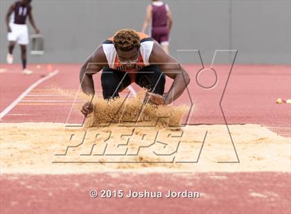Thumbnail 1 in UIL 5A District Meet (Boys Events) photogallery.