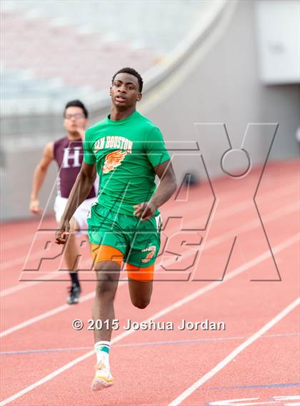 Thumbnail 3 in UIL 5A District Meet (Boys Events) photogallery.