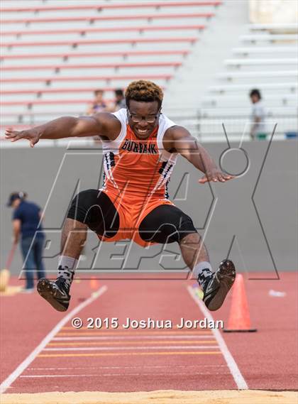 Thumbnail 2 in UIL 5A District Meet (Boys Events) photogallery.