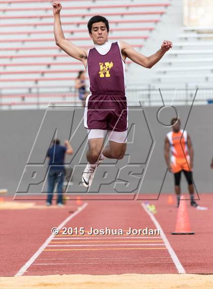 Thumbnail 3 in UIL 5A District Meet (Boys Events) photogallery.
