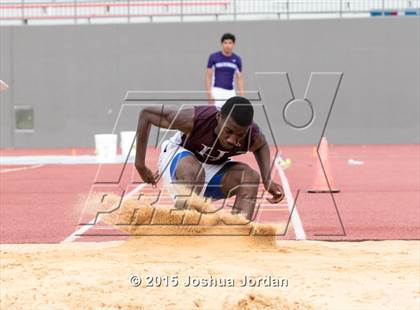 Thumbnail 3 in UIL 5A District Meet (Boys Events) photogallery.