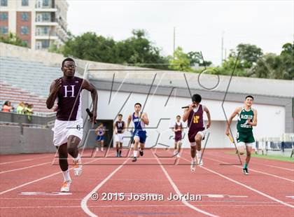 Thumbnail 1 in UIL 5A District Meet (Boys Events) photogallery.