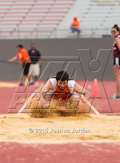 Thumbnail 1 in UIL 5A District Meet (Boys Events) photogallery.