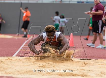 Thumbnail 1 in UIL 5A District Meet (Boys Events) photogallery.