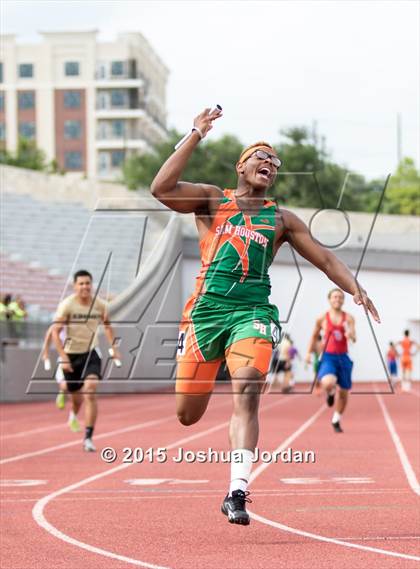 Thumbnail 3 in UIL 5A District Meet (Boys Events) photogallery.