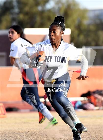 Thumbnail 2 in Cheyenne vs Legacy photogallery.