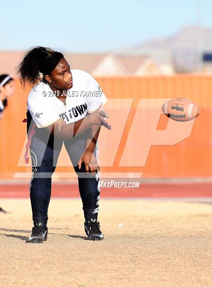 Thumbnail 2 in Cheyenne vs Legacy photogallery.